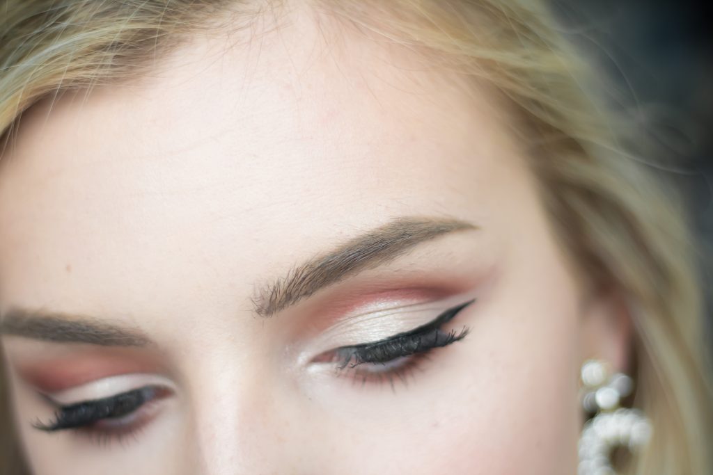 Beginner Cut Crease Video Tutorial Taylor Lately