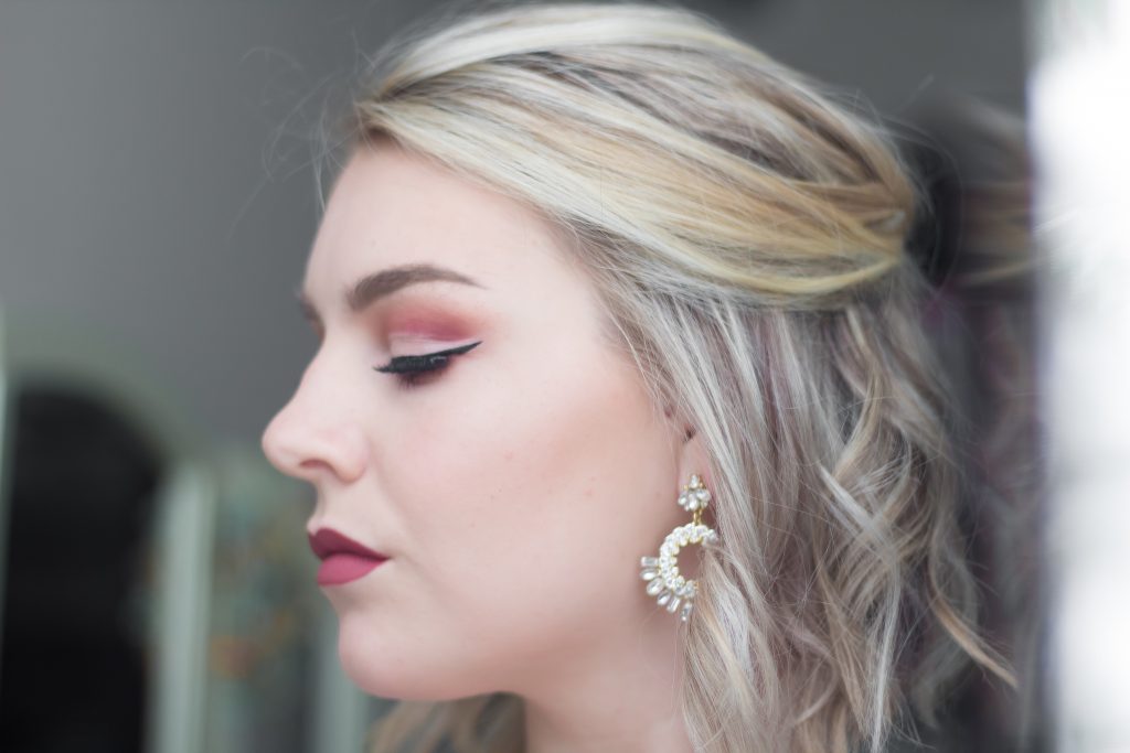 Beginner Cut Crease Video Tutorial