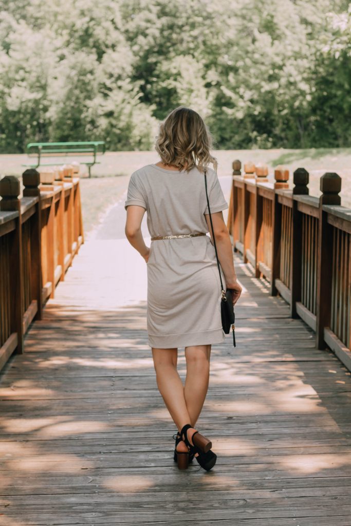 Comfy Chic: How To Dress Up The ULTIMATE T-Shirt Dress
